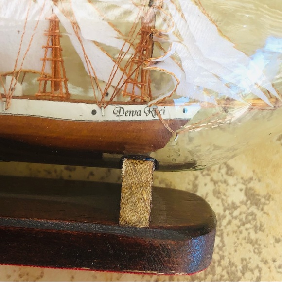 Ship In A Bottle Nautical Home Decor Glass Figurine - Picture 12 of 13